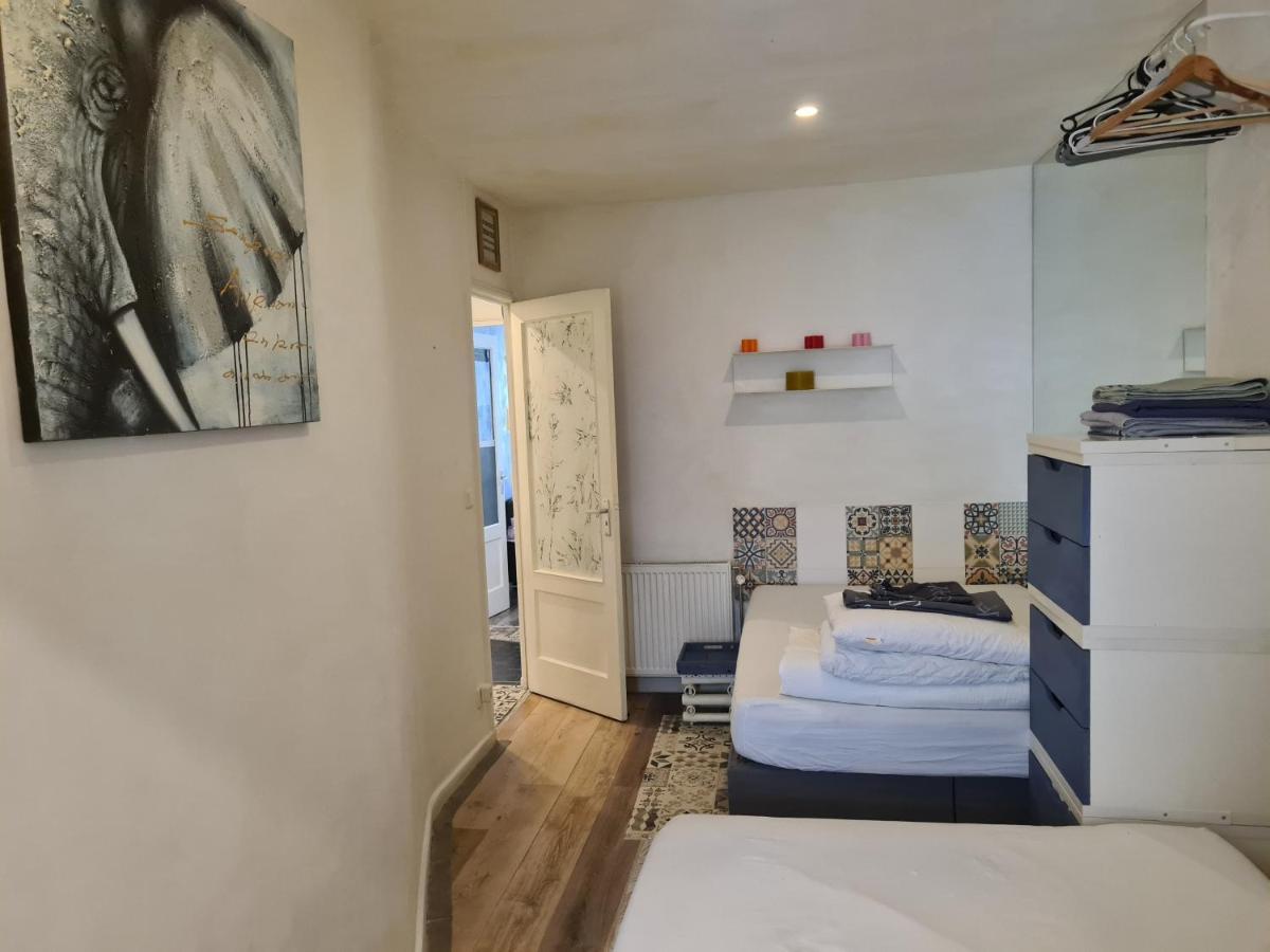 1 Bedroom 15 Min By Tram To Amsterdam Centre! 외부 사진