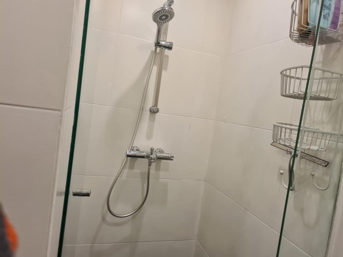 1 Bedroom 15 Min By Tram To Amsterdam Centre! 외부 사진
